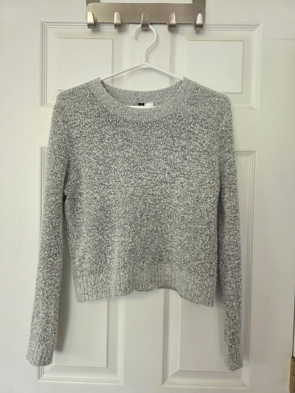 H&M Cozy Crewneck Sweater | Size Medium